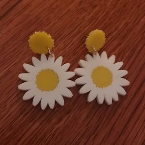 Melody Ehsani Sunflower Earrings
